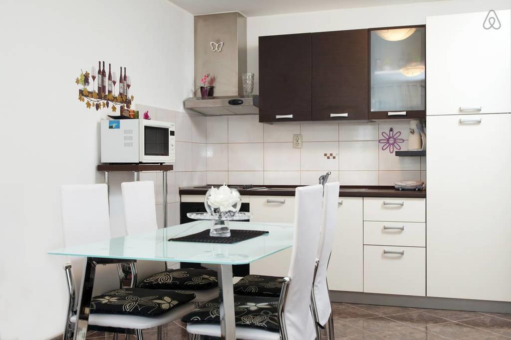 Apartment Stanic - "Home Away From Home" Split Værelse billede